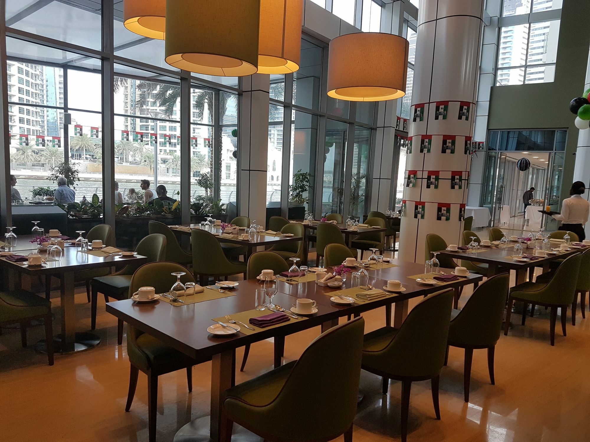 La Verda Suites And Villas Dubai Marina Exterior foto The restaurant